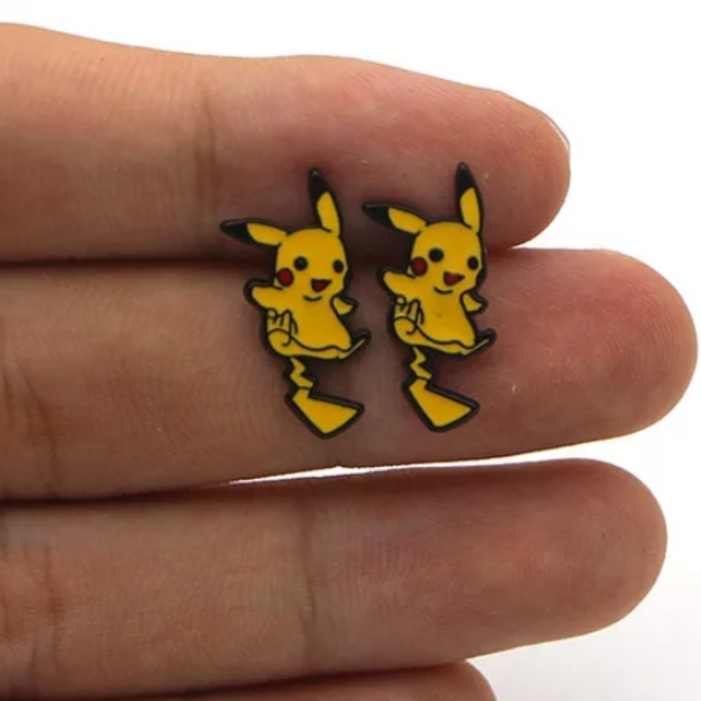 🔹️Pokemon Pikachu Earrings - Picture 4 of 4
